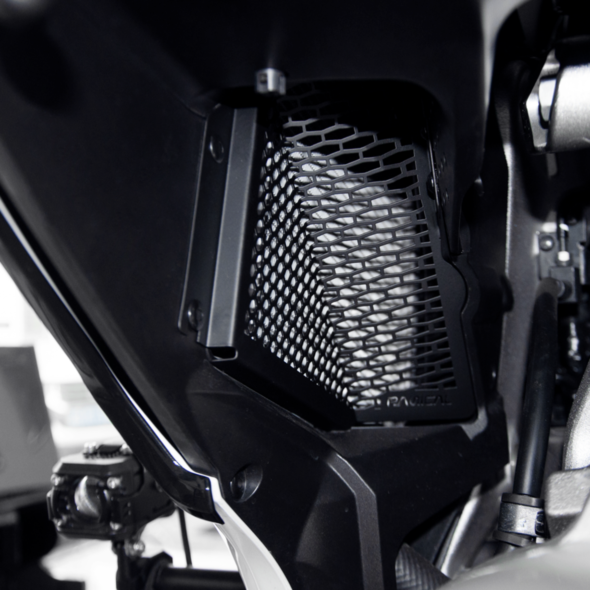 PANICAL Water tank protection  net FOR Honda Gold Wing  GL 1800 F6B 2018~2024 SUS 304  stainless  steel